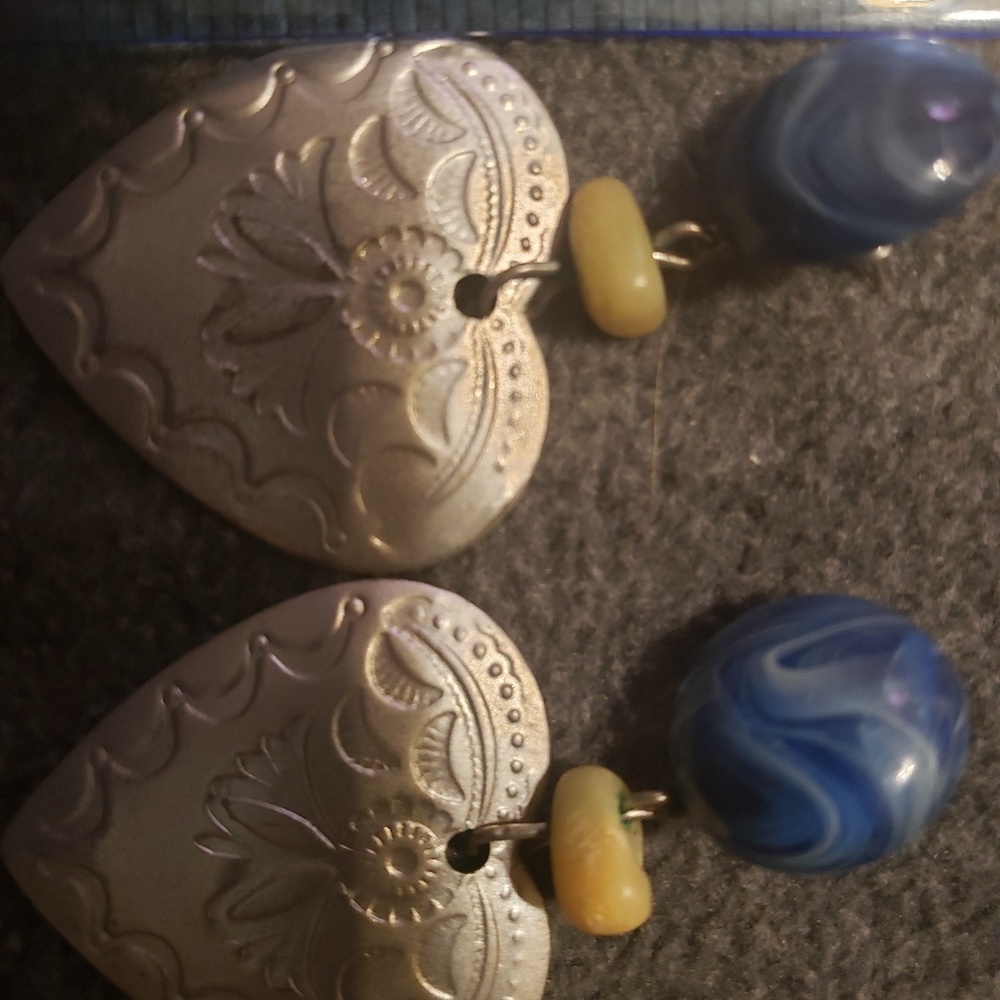 Earrings blue with pewter look heart
